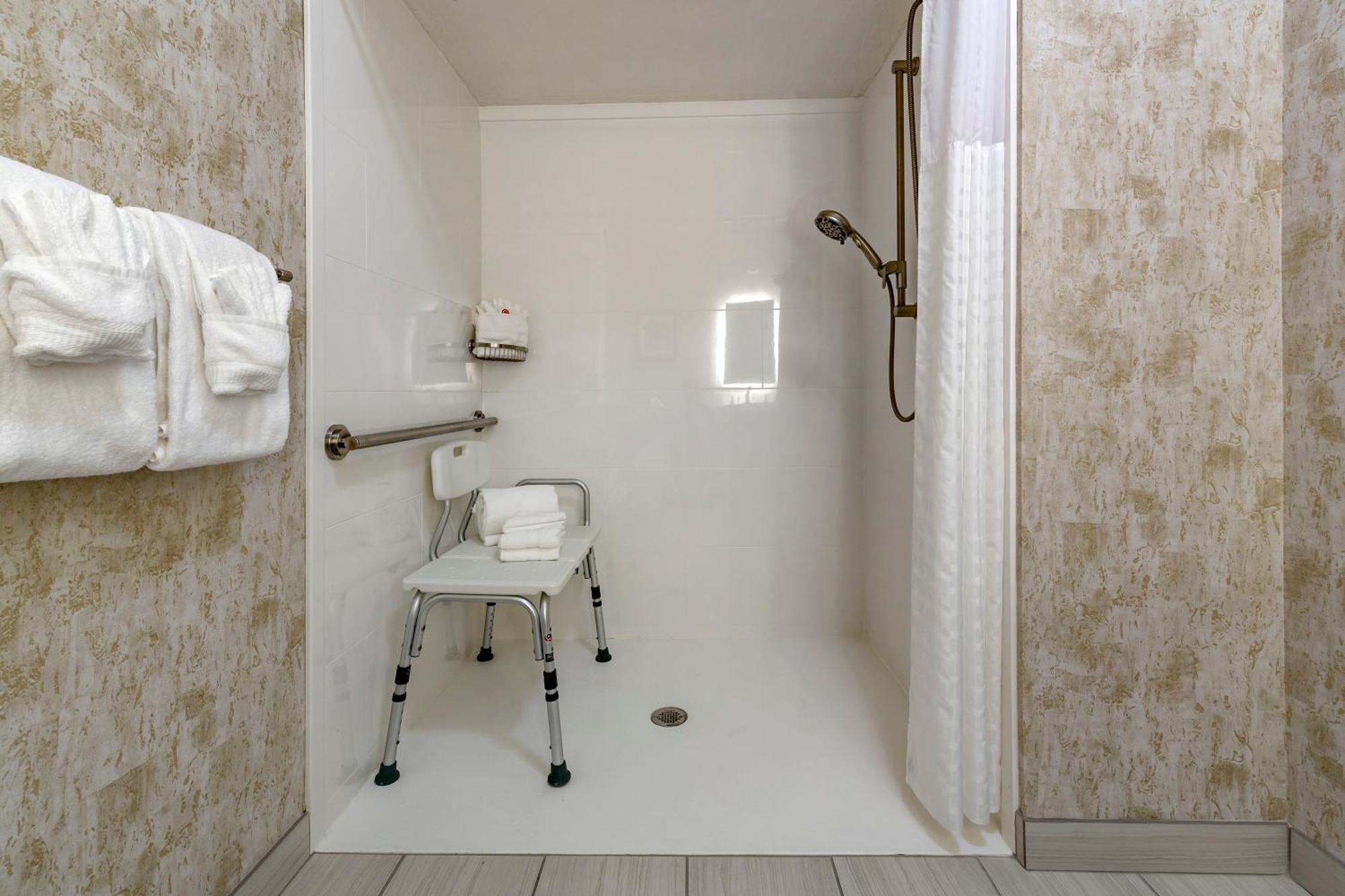 Comfort Inn Мисула Екстериор снимка